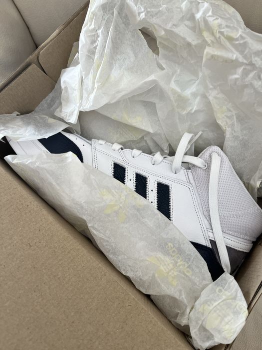 Tenis adidas NOVOS