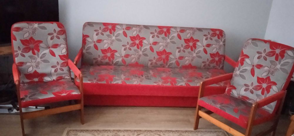 Sprzedam komplet wypoczynkowy