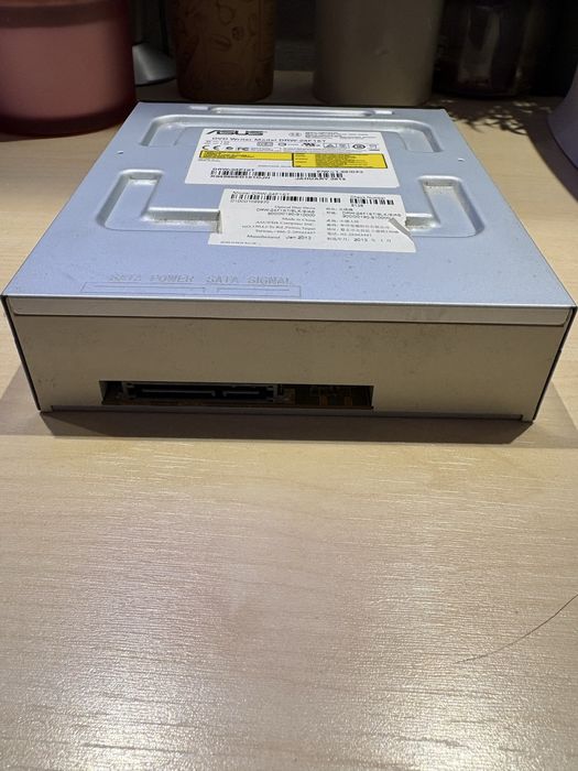 ASUS DRW-24F1ST – wewnętrzna nagrywarka DVD