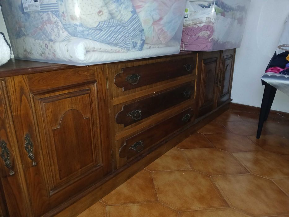 Mesas.sofa,movel de entrada e cadeira