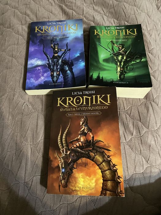 Komplet serii książek kroniki świata wynurzonego licia troisi fantasy