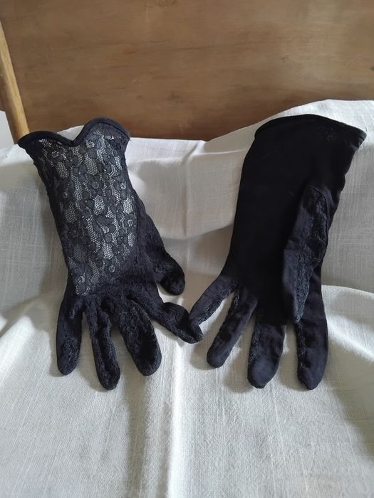 Luvas de senhora muito antigas