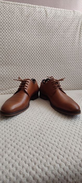 Buty wizytowe Vistula rozm.42 dł.wkł.29cm