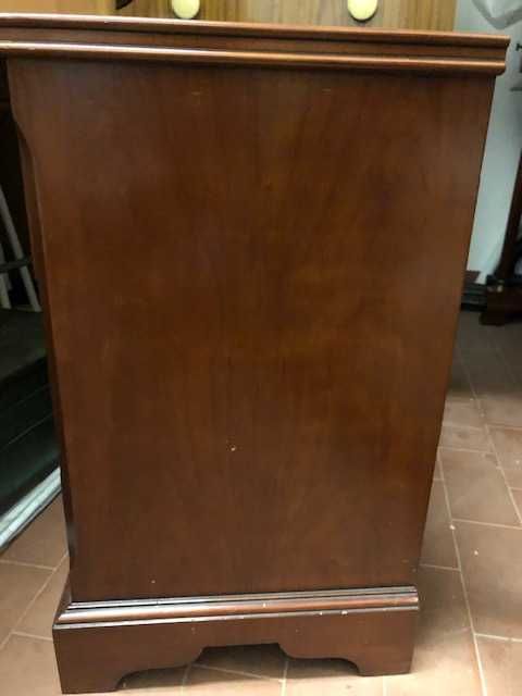 Mobília quarto de solteiro em cerejeira