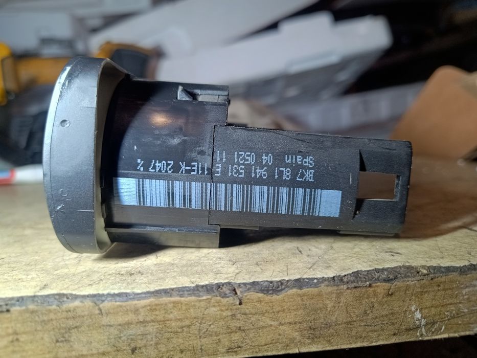 Włącznik świateł Audi A3 8L oryginał komplet