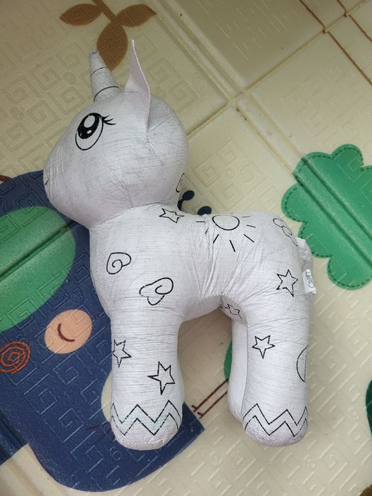 М'яка Іграшка - розмальовка Єдиноріг!