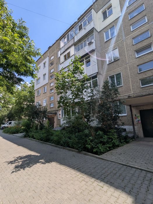 Терміново!  Продаж 2-кімнатни квартири 45,2 м² біля центру