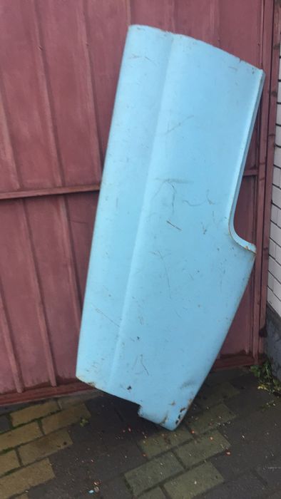 продам крило газ21 газ69 уаз москвич 401