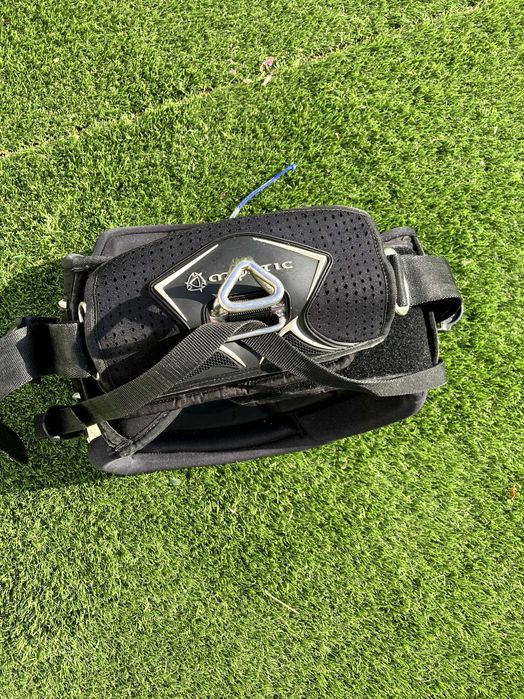 arnês kitesurf Mystic XS muito bom estado