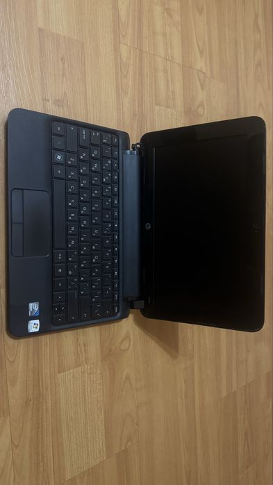 нетбук HP Mini 110