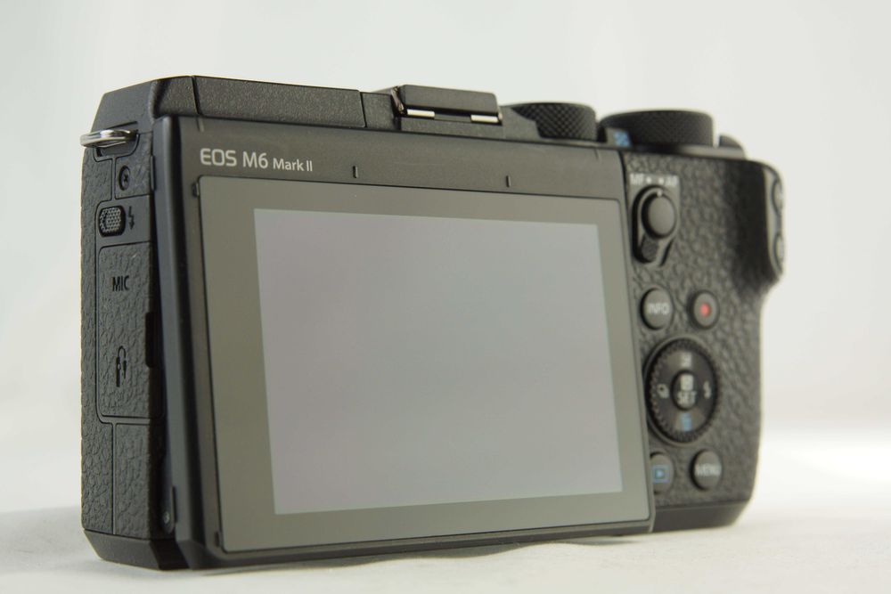 Aparat CANON EOS M6 Mark II 32.5Mpx Body 15.273 zdjęć 4K Gwarancja FV