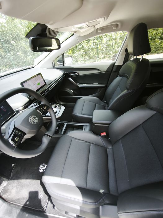 MG4 Luxury 64 kWh  2026  39kms