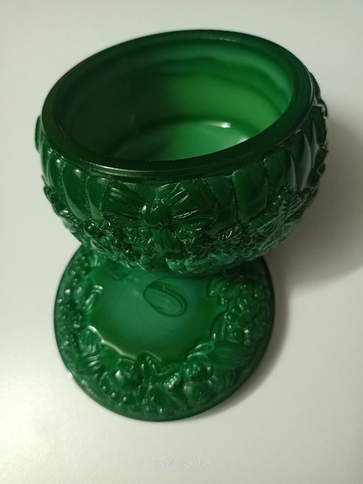 Продам шкатулку.
