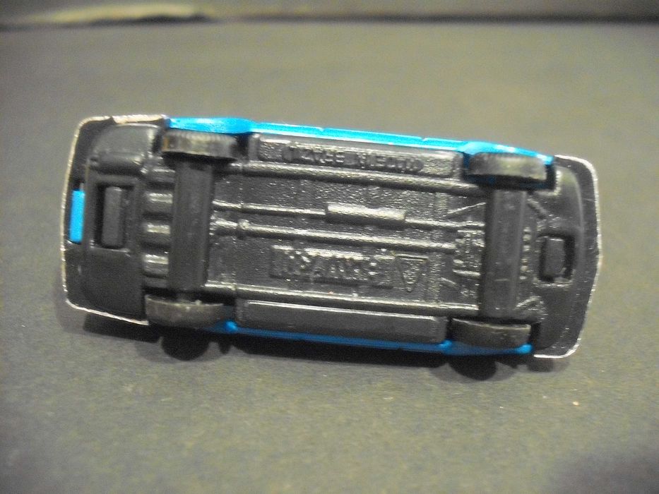 2 x BMW escala HO em plástico