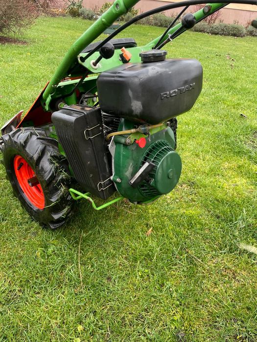 Kosiarka listowa Agria 5400