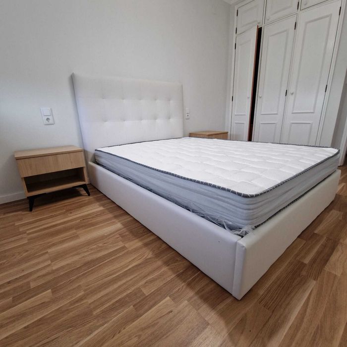 Camas de Casal Estofadas de Luxo 199€ Disp. em Várias Cores! 190x140m!