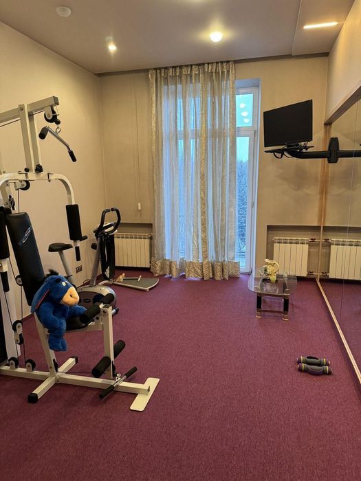 Продам 3-кім. квартиру центр вул. Сумська, 128, М Университет