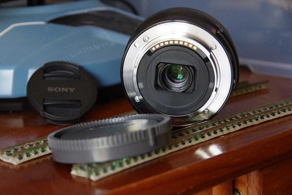 Objectiva Sony E 3.5-5.6 PZ 16-50 OSS