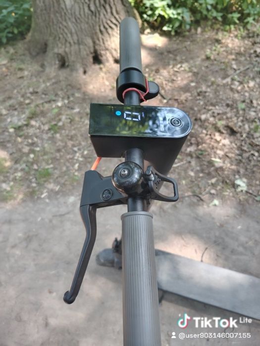 Продам самокат Xiaomi