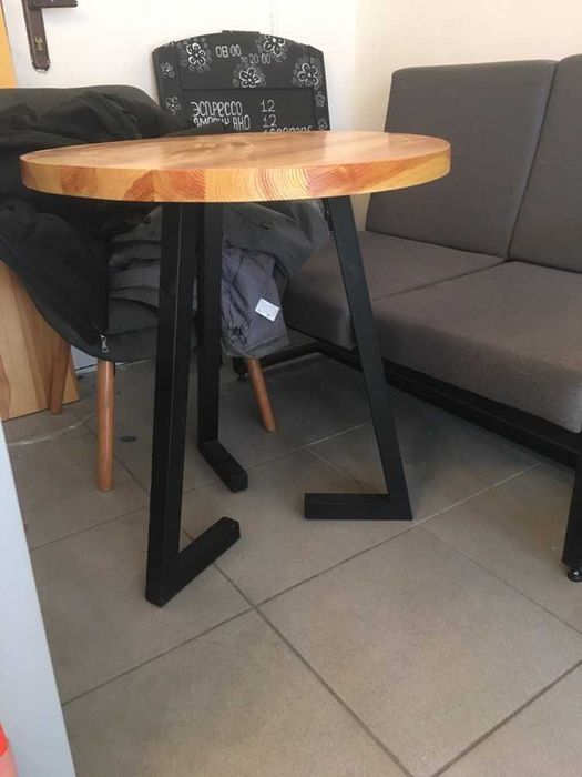 Столы в стиле loft.диваны мебель для кафе ,баров , мебель для дома