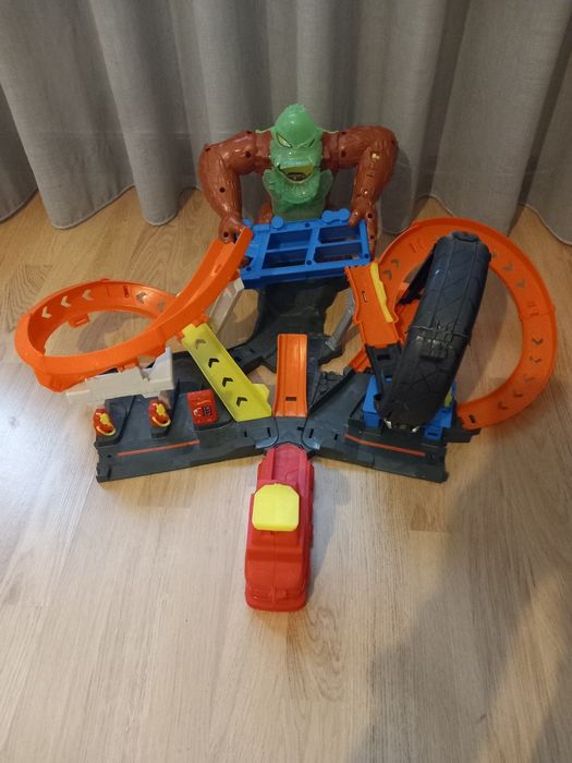 Hot Wheels - City - Toxic Gorilla Slam