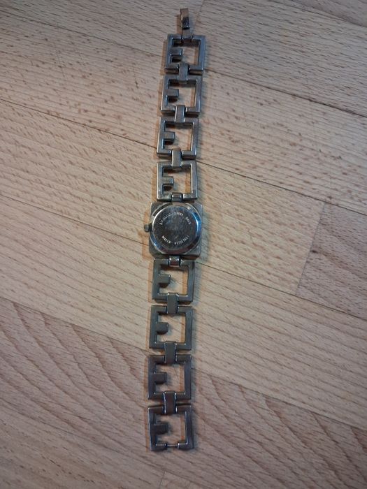 Eleganski damski zegarek