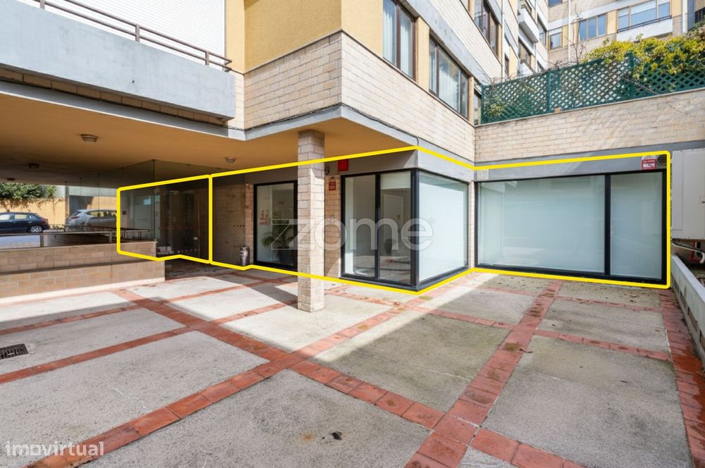 Escritório com Potencial de Conversão em Habitação Foz do Douro, Po...