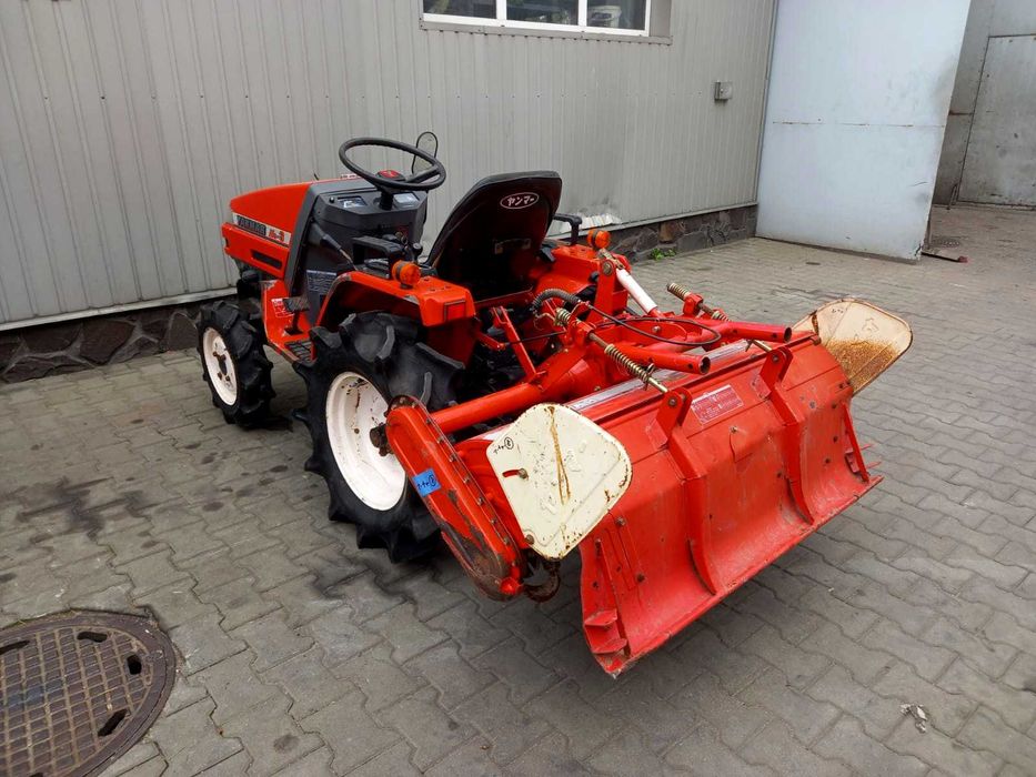 Japoński traktorek Yanmar KE 3 z glebogryzarką 4x4 13 km