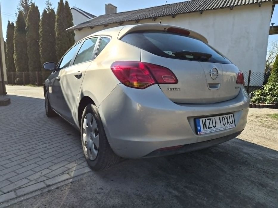 Opel Astra Sprzedam Opel Astra J Stan Bardzo Dobry