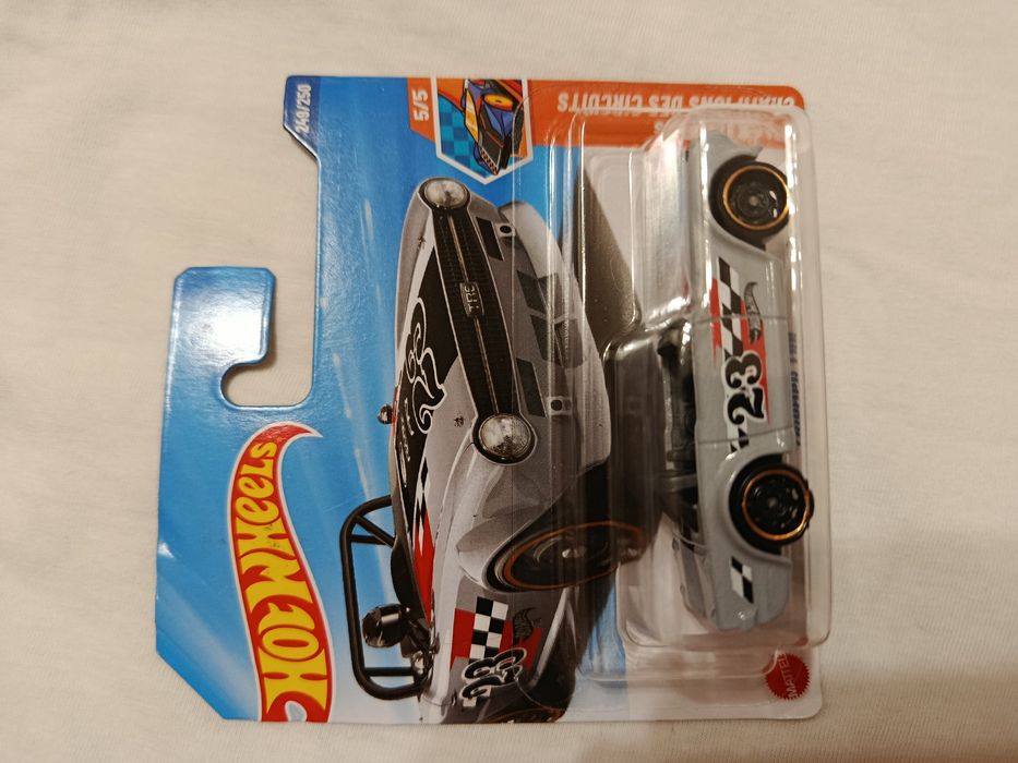 Hot wheels Triumph tr6 TH