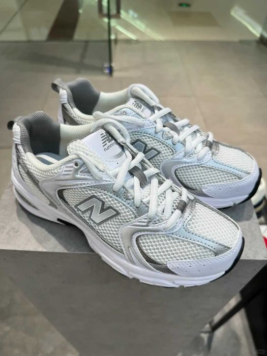 NB_MR530_AD_Srebrny 40