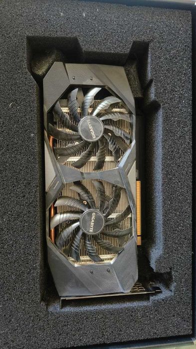 Відеокарта GIGABYTE RTX 2060 SUPER 8GB