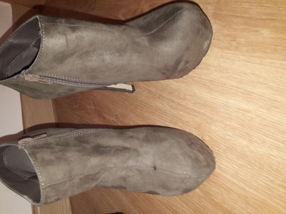 Botim Camurça Creme