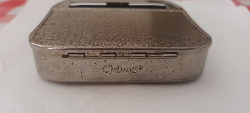 Máquina enrolar tabaco vintage