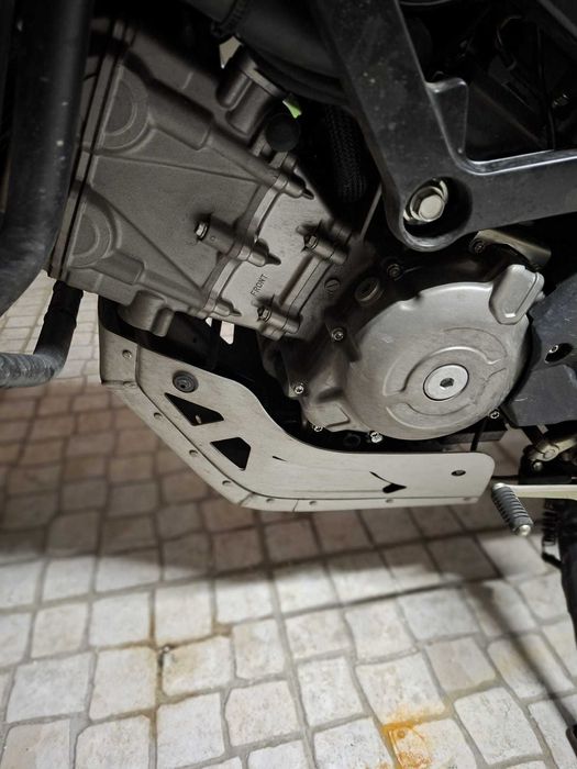 Vendo Suzuki V-Strom 650 de 2025