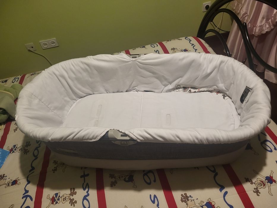 Carrinho de bebé da bébécar