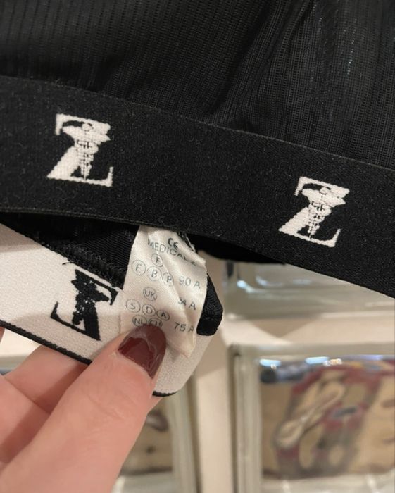 Soutien Pós Cirúgico Preto