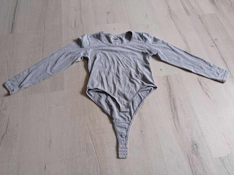 Szare body rozmiar M