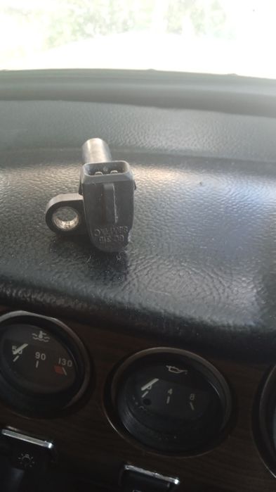 Датчик коленвала Ford