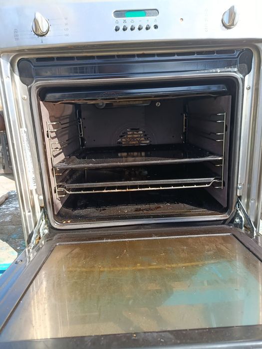 Продам електро духовку