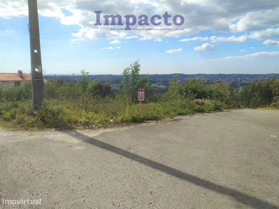Lote de terreno em zona habitacional Macinhata da Seixa