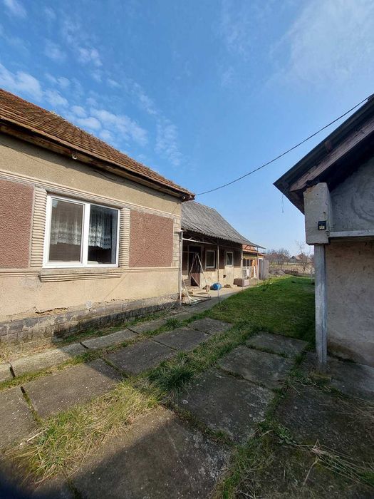 Будиночок в затишній локації