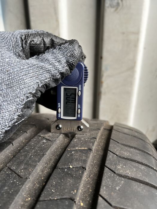 Dwie opony pirelli p zero 275/35/22 2020r.