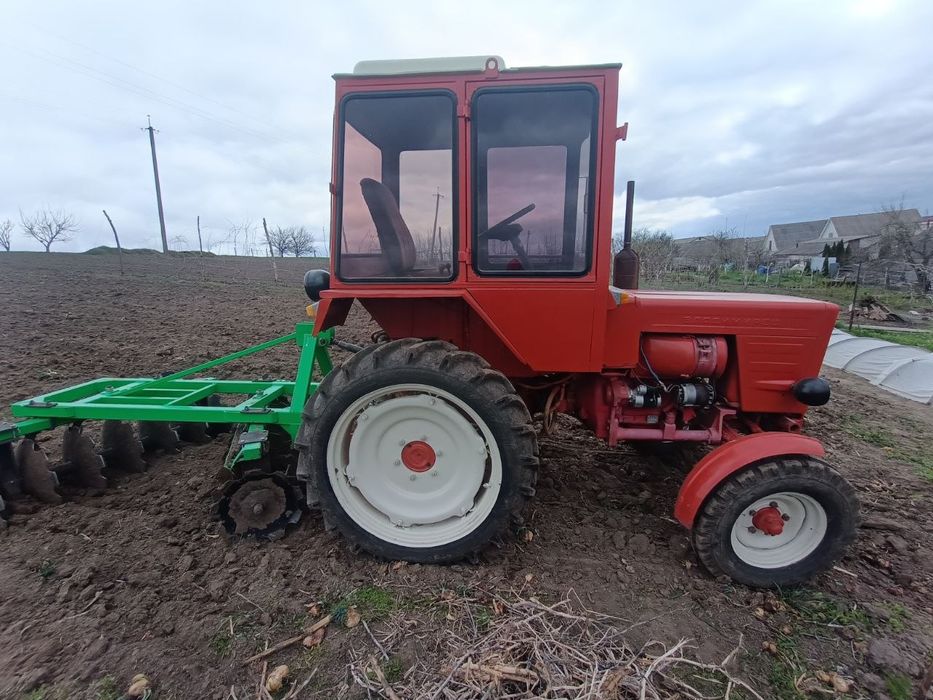 Продам Трактор Т 25 з дисками Bomet 1.5м