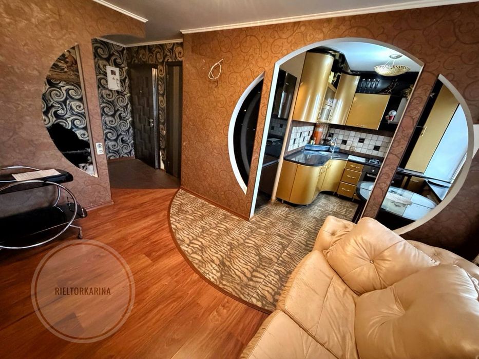 Продаж 2к квартири Чайковського/ЮТЗ на 4 поверсі з 5 з гарним ремонтом