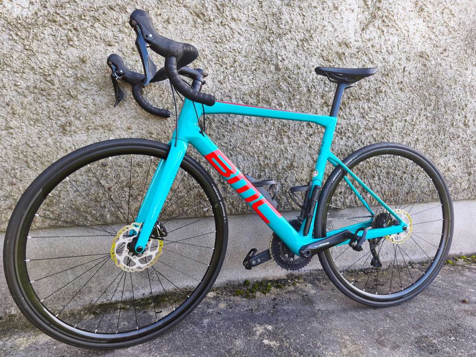BMC TeamMachine SLR Four carbon