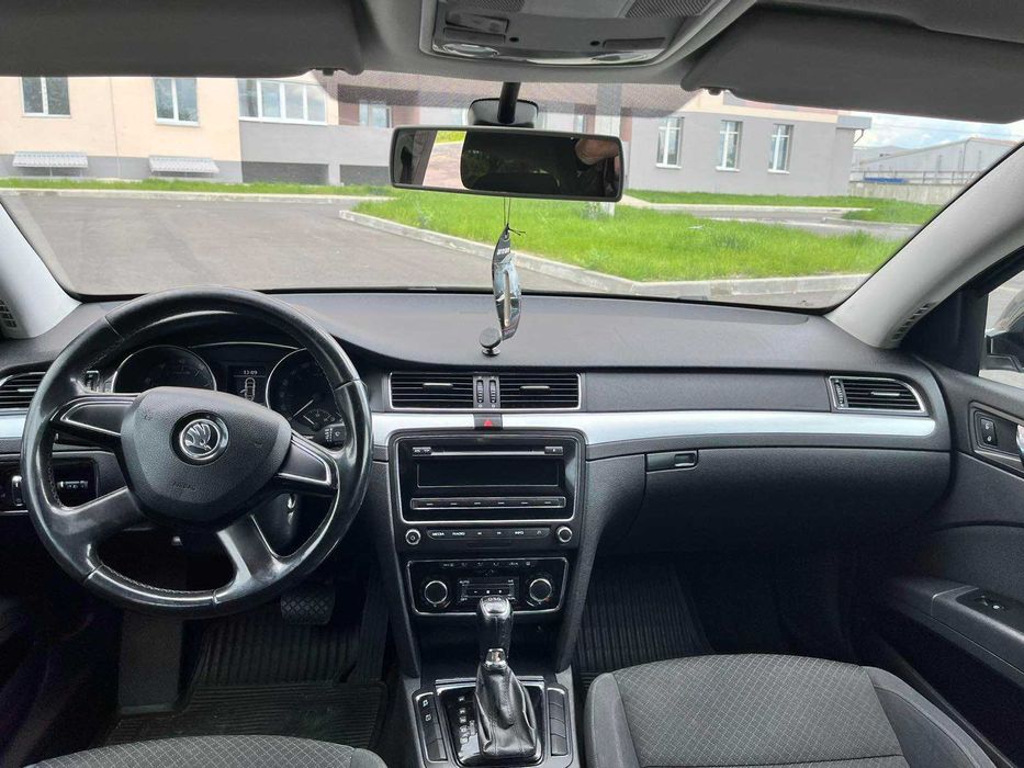 Skoda superb 2014 рік 1.8 tsi