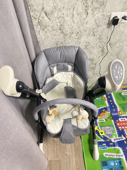 Стільчик для годування 3в1 Carrello Cascata