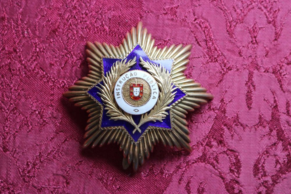 Placa Grande Oficial Ordem de Instrução Pública Estado Novo prata