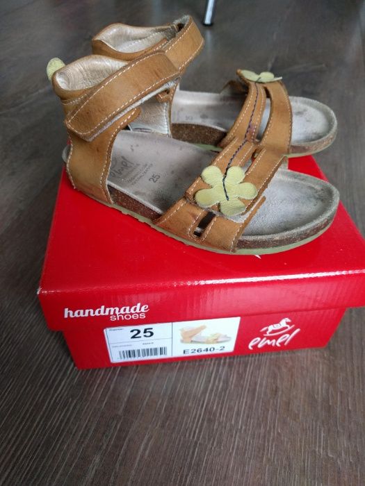 Sandałki Emel skórzane dziewczęce buciki dziecięce  rozmiar 25